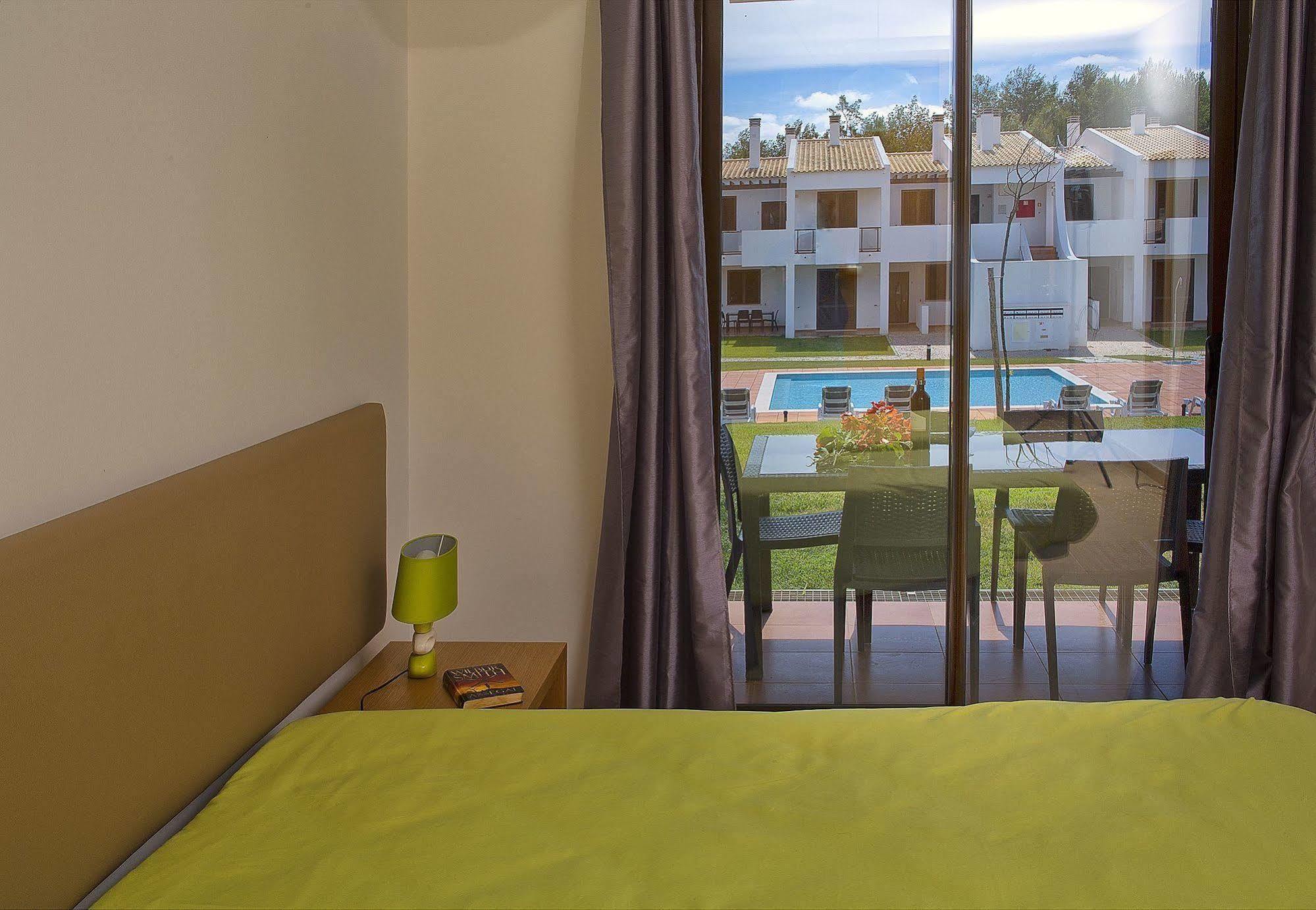 Alto Fairways Aparthotel Alvor Exterior foto