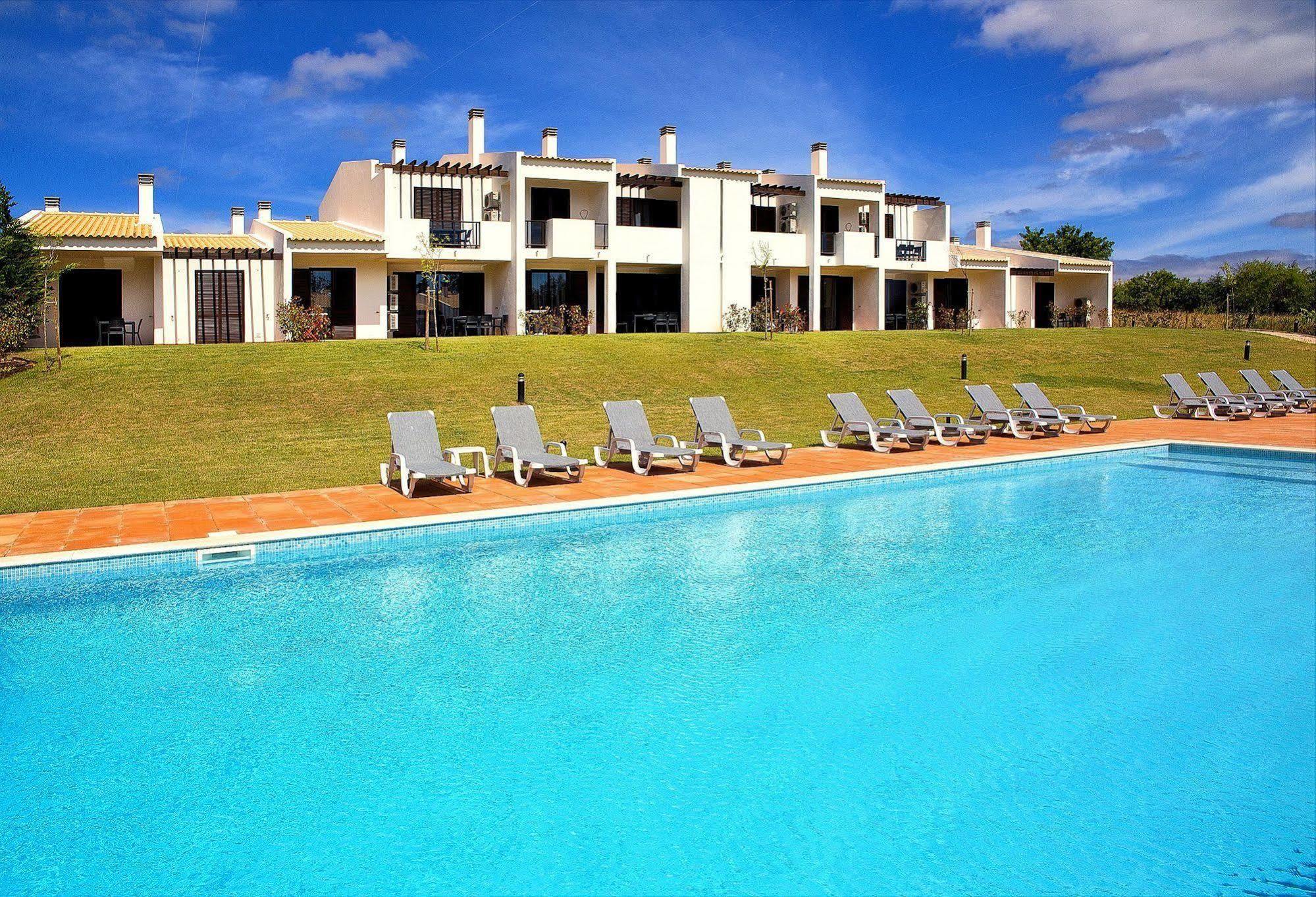 Alto Fairways Aparthotel Alvor Exterior foto